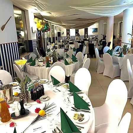 Relax Place & Restaurant * Radzymin