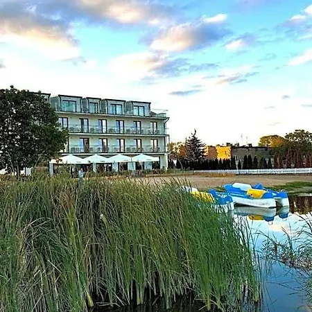Relax Place & Restaurant Hotel